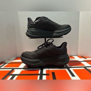 Hoka Women's Bondi - Wide - Brand NEW!